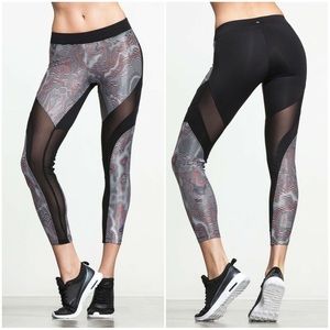 Koral Frame High Rise Leggings Sahara Black